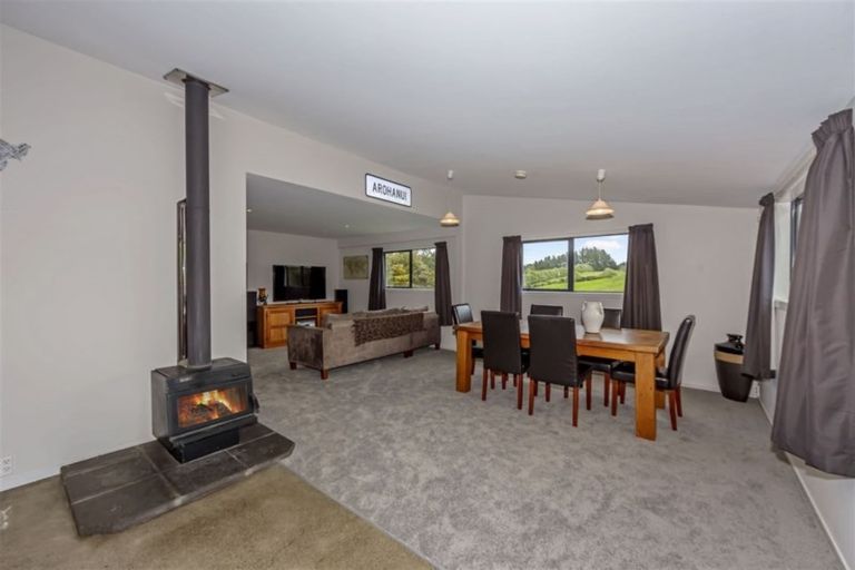 Photo of property in 868 Haruru Road, Wainui, 0873