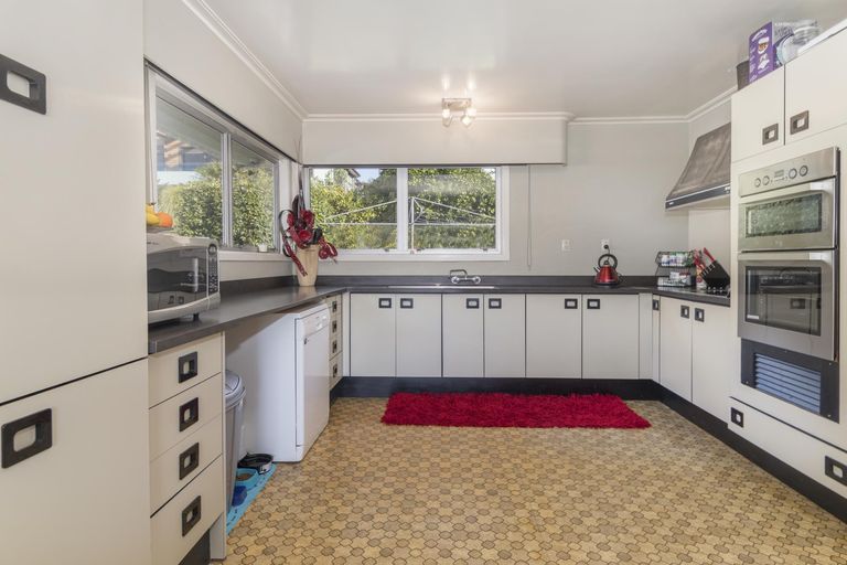 Photo of property in 23 Seaview Road, Otumoetai, Tauranga, 3110