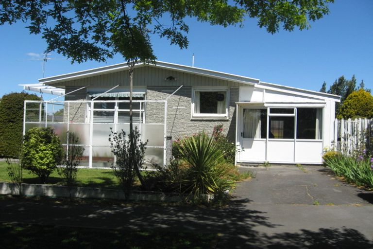 Photo of property in 41 Barnes Road, Redwood, Christchurch, 8051