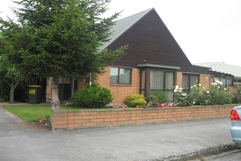 Photo of property in 3/5 Bowen Street, Upper Riccarton, Christchurch, 8041