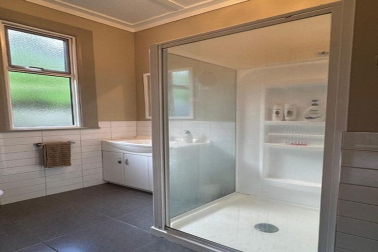 Photo of property in 6 Onslow Road, Bluff Hill, Napier, 4110