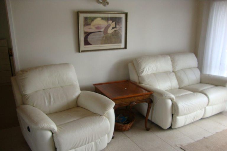 Photo of property in 1 Te Haumi Drive, Paihia, 0200