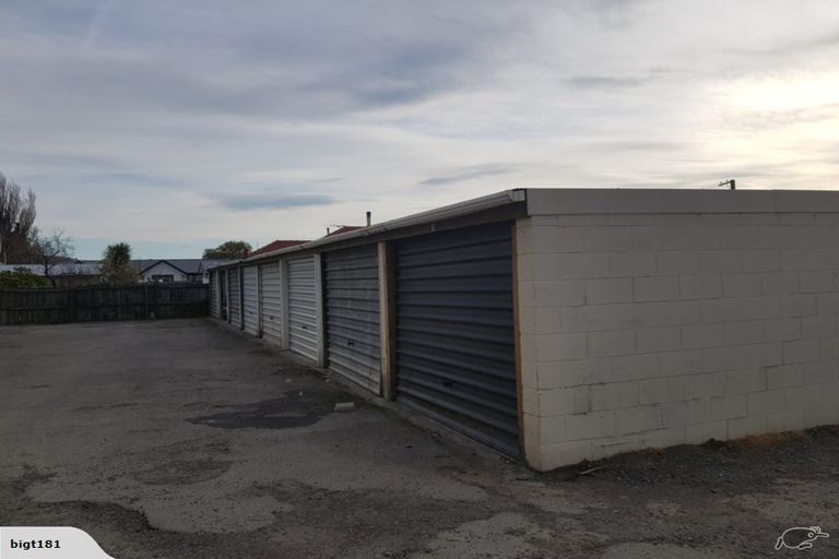 Photo of property in 8/112a Olliviers Road, Phillipstown, Christchurch, 8011