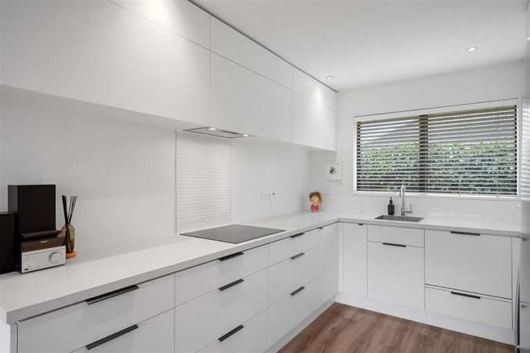 Photo of property in 1/29 Victors Road, Hoon Hay, Christchurch, 8025