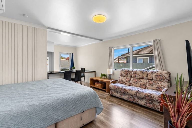 Photo of property in 360 Blenheim Road, Upper Riccarton, Christchurch, 8041