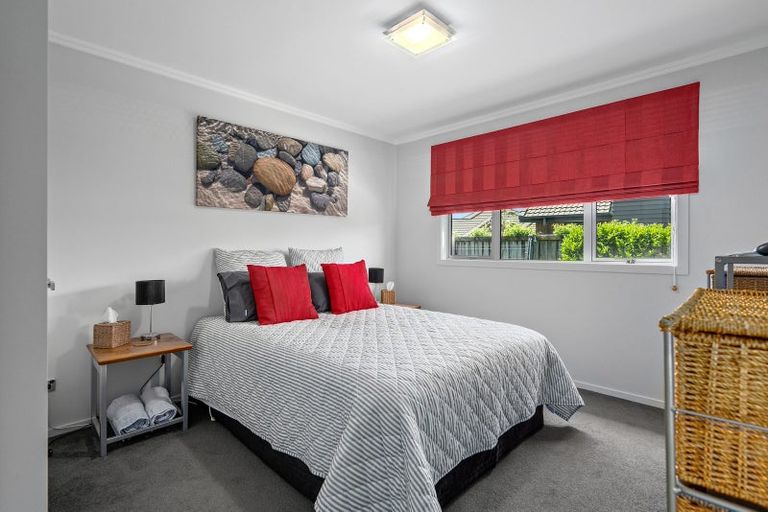 Photo of property in 19 Honiss Place, Cambridge, 3434