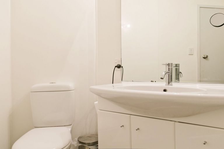 Photo of property in 132 Richmond Avenue, Richmond Heights, Taupo, 3330