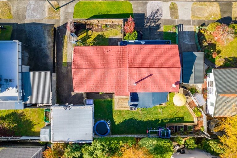Photo of property in 4 Arrowsmith Avenue, Waipahihi, Taupo, 3330
