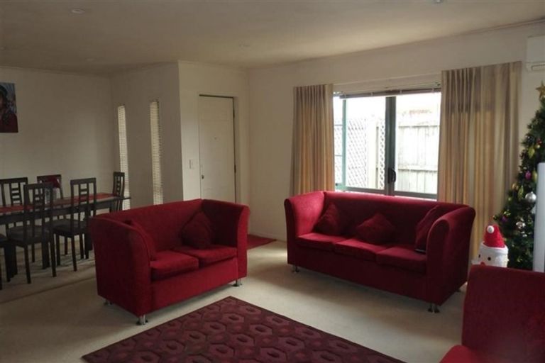 Photo of property in 28 Abiru Crescent, Favona, Auckland, 2024