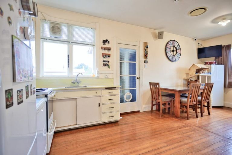 Photo of property in 4 Silvester Street, Woolston, Christchurch, 8023