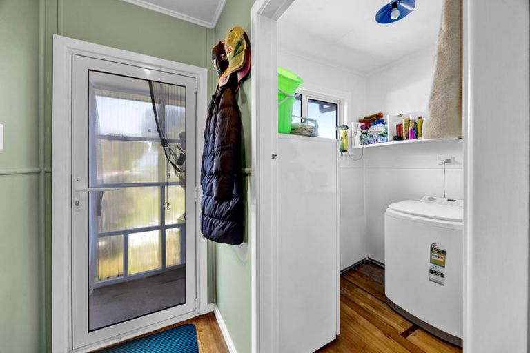 Photo of property in 17 Antonio Street, Stratford, 4332