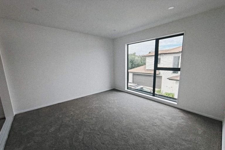 Photo of property in 6/38 Kervil Avenue, Te Atatu Peninsula, Auckland, 0610