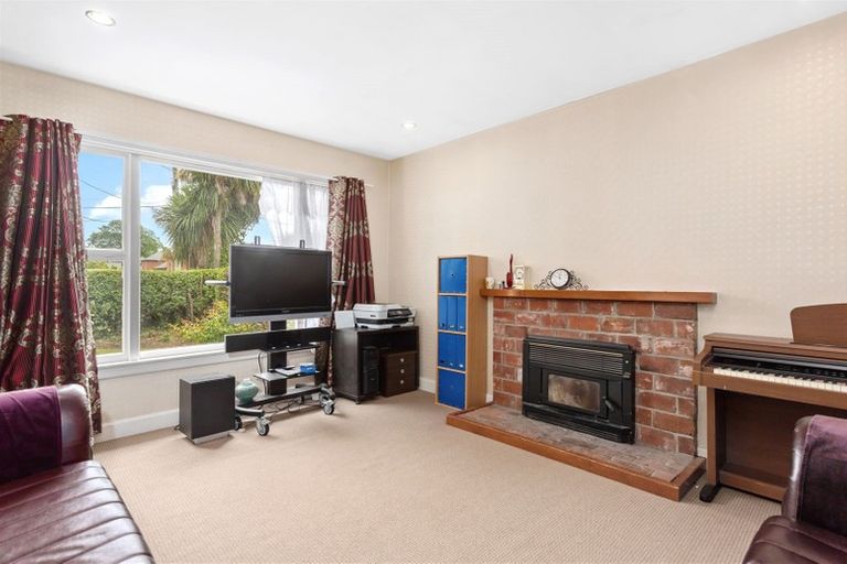 Photo of property in 126 Jeffreys Road, Strowan, Christchurch, 8052