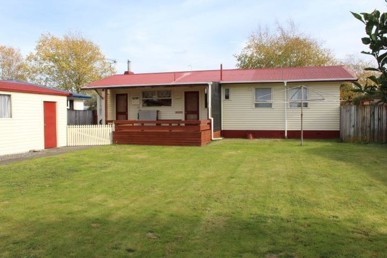 Photo of property in 24 Dalesford Street, Silverdale, Hamilton, 3216