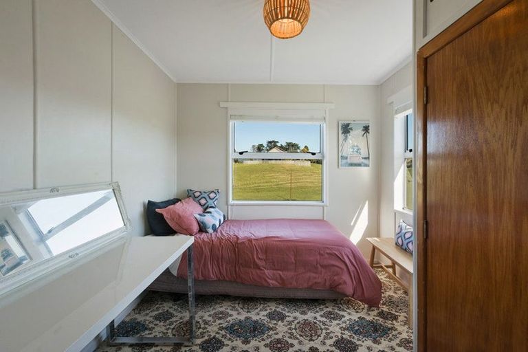 Photo of property in 116 Seaforth Road, Waihi Beach, 3611