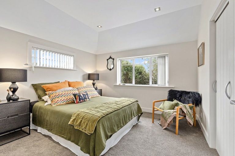 Photo of property in 41 Forres Street, Seatoun, Wellington, 6022