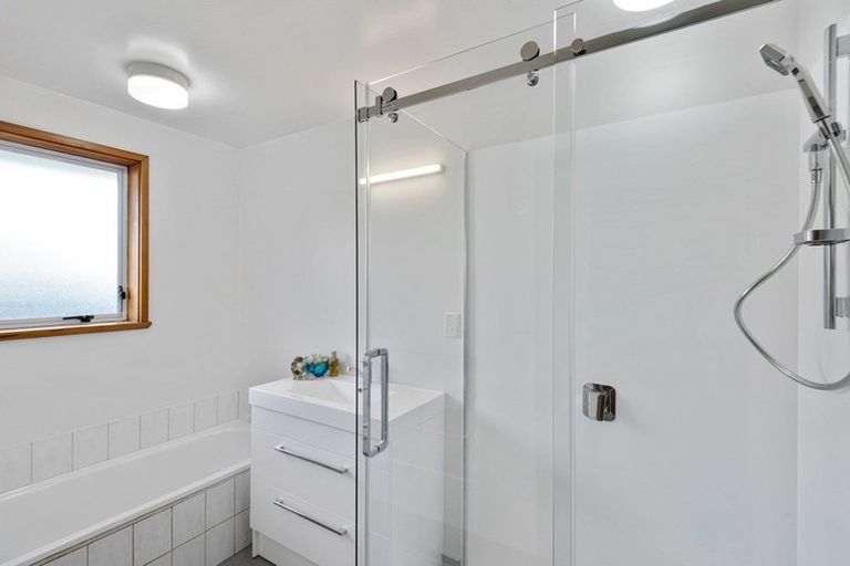 Photo of property in 2/2 Ailsa Street, Mairehau, Christchurch, 8013