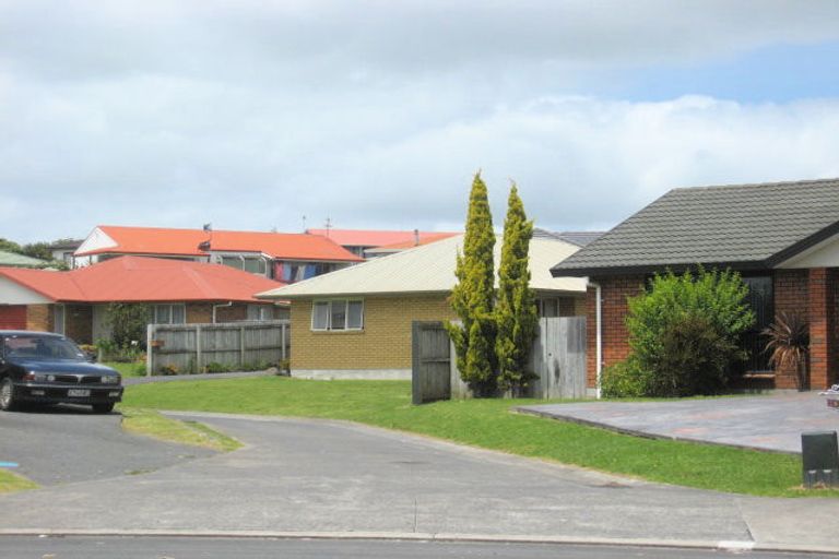 Photo of property in 66 Bellville Drive, Clendon Park, Auckland, 2103