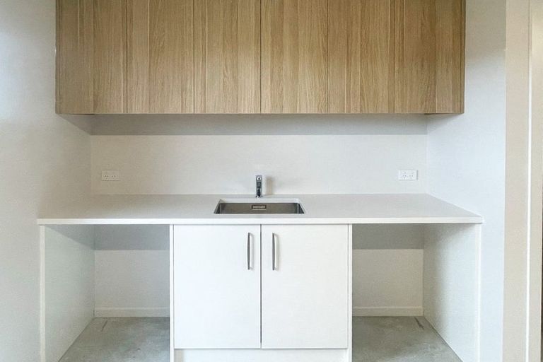 Photo of property in 27 Russell Lilley Drive, Rolleston, 7614