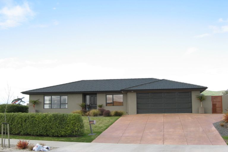 Photo of property in 1 Fairview Place, Havelock North, 4130