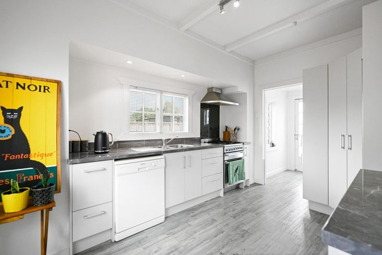 Photo of property in 23 Taylor Terrace, St Andrews, Hamilton, 3200