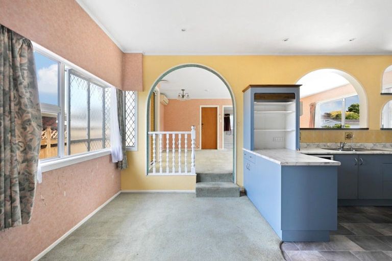 Photo of property in 10 Glen Lynne Avenue, Queenwood, Hamilton, 3210