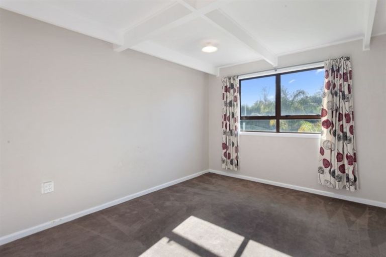 Photo of property in 2 Nikau Place, Edgecumbe, 3120