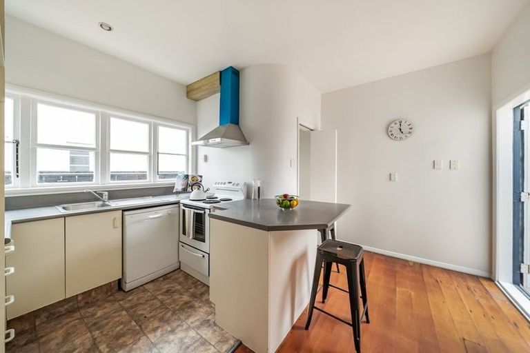 Photo of property in 3 Tawa Street, Woburn, Lower Hutt, 5010