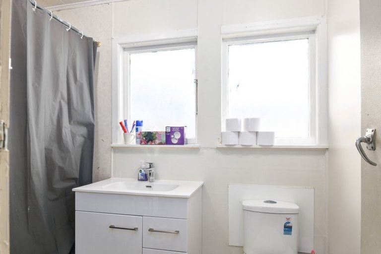 Photo of property in 19 Turner Drive, Western Heights, Rotorua, 3015