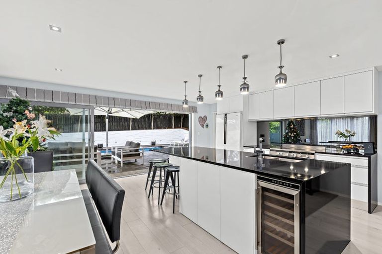 Photo of property in 54 Maxwelton Drive, Mairangi Bay, Auckland, 0630