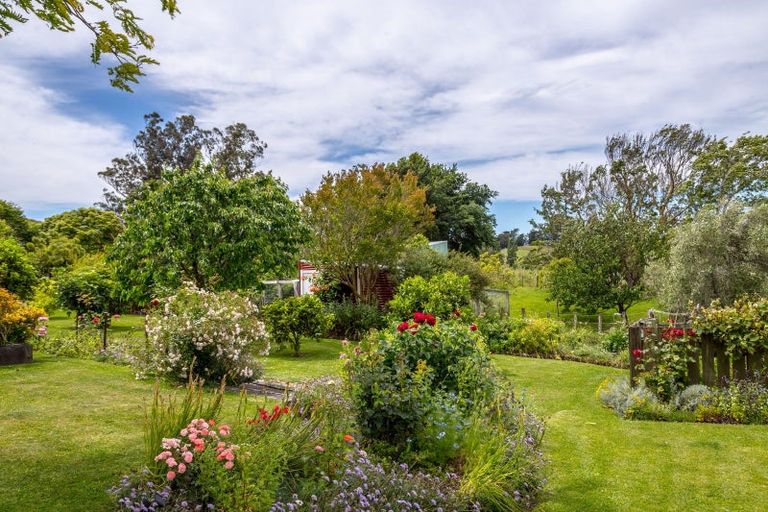 Photo of property in 26 Post Office Road, Mangapakeha, Masterton, 5872