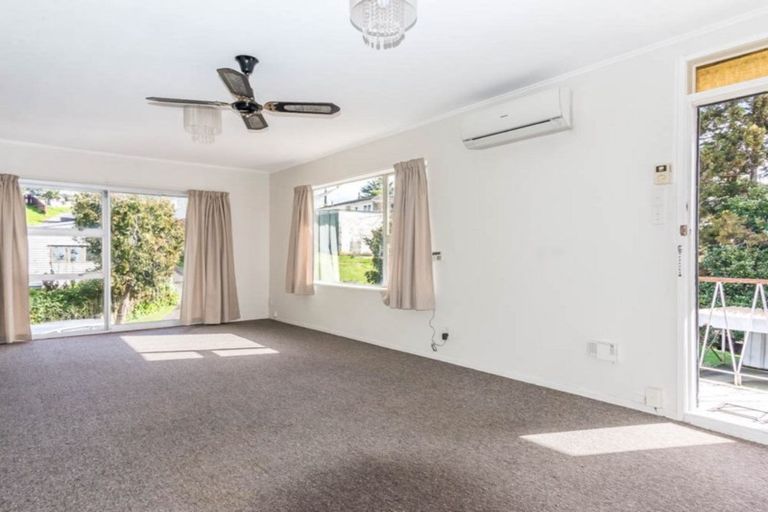 Photo of property in 3/44 Sunnyside Road, Sunnyvale, Auckland, 0612