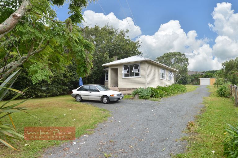 Photo of property in 11 Pukemiro Road, Te Kamo, Whangarei, 0112