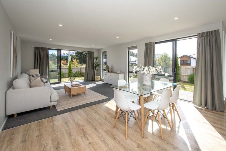 Photo of property in 40 Borderdale Street, Belfast, 8051