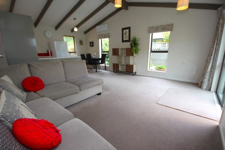 Photo of property in 35 Harker Street, Spreydon, Christchurch, 8024