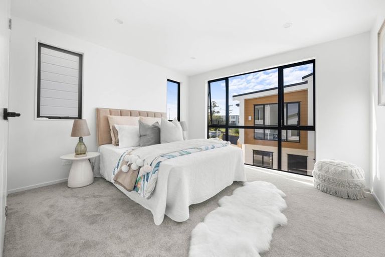 Photo of property in 108e Taikata Road, Te Atatu Peninsula, Auckland, 0610