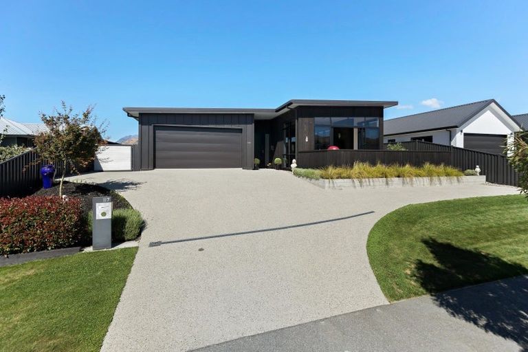 Photo of property in 117 Stalker Road, Lower Shotover, Queenstown, 9304