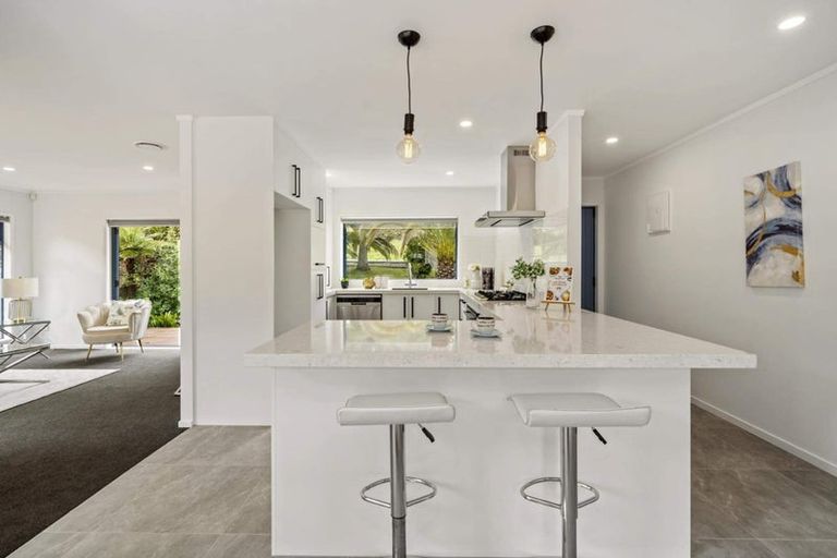 Photo of property in 164 Pooks Road, Swanson, Auckland, 0612