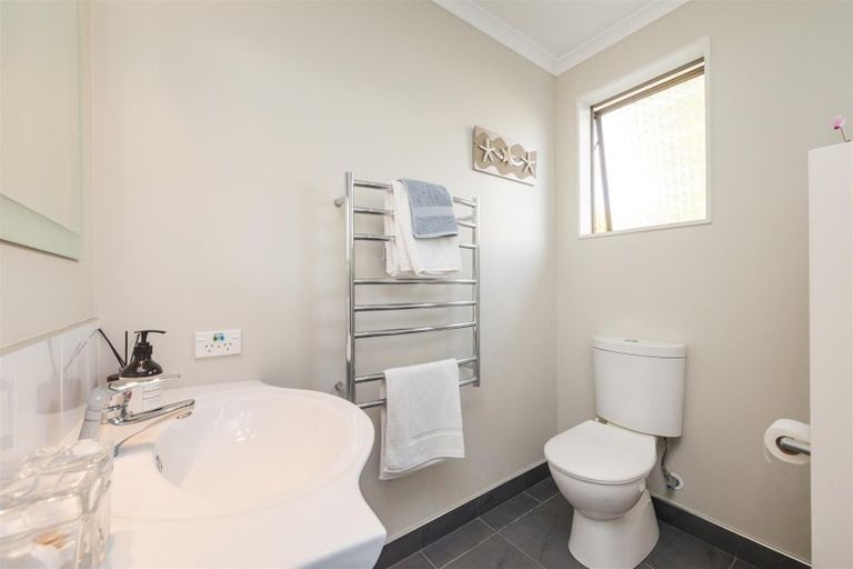 Photo of property in 9 Dunsinane Place, Marton, 4710