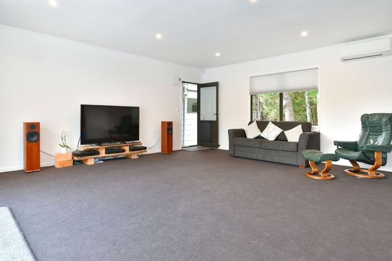 Photo of property in 68 Mahurangi West Road, Puhoi, Warkworth, 0983