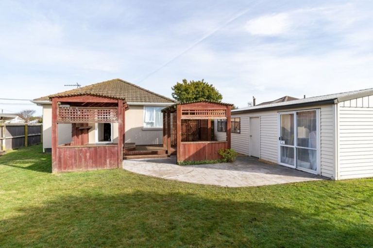 Photo of property in 44 Mortlake Street, Islington, Christchurch, 8042