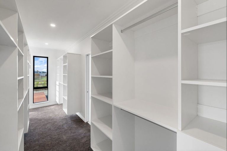 Photo of property in 23 Ridgeland Way, West Melton, 7618