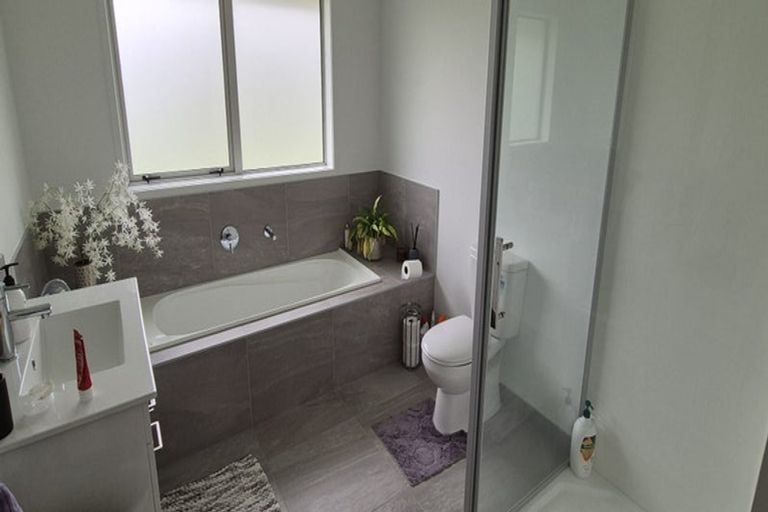 Photo of property in 13 Downer Access Road, Kaukapakapa, 0873