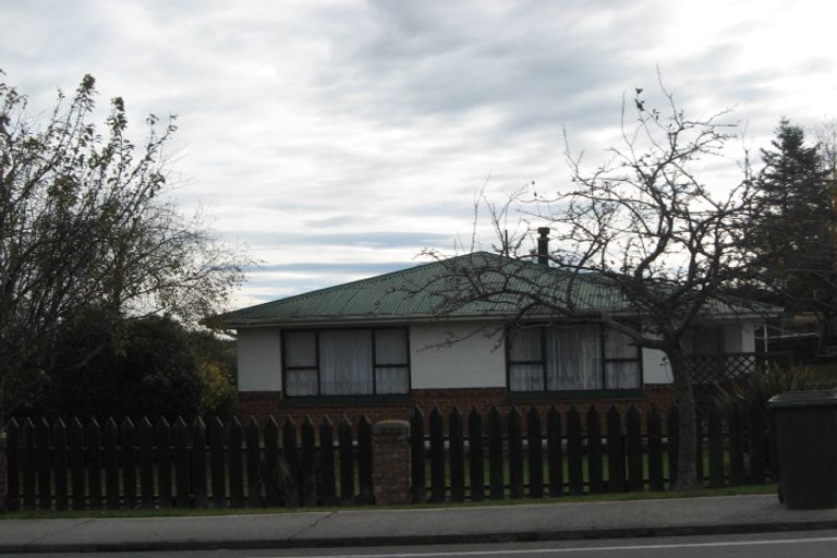 Photo of property in 57 Essex Street, Balclutha, 9230
