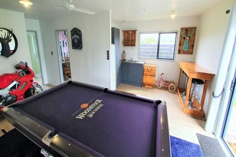 Photo of property in 125 Ngaio Drive, Matarangi, Whitianga, 3592