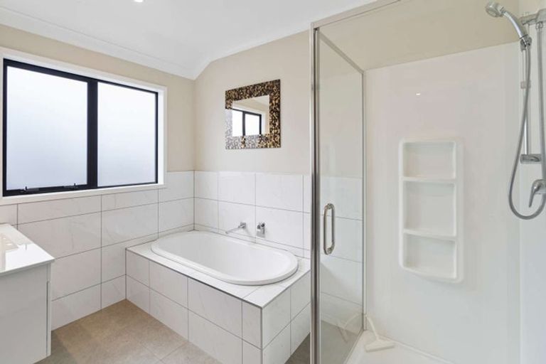 Photo of property in 14 Oakland Place, Ngongotaha, Rotorua, 3010