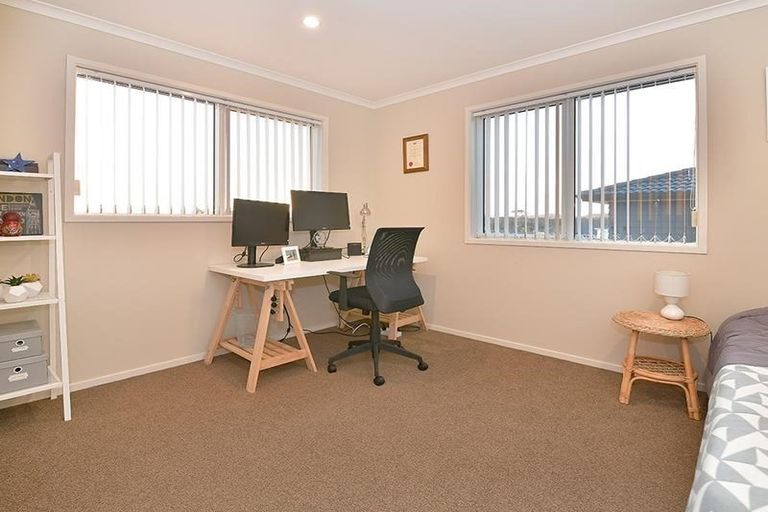 Photo of property in 18 Bankside Road, Silverdale, 0932