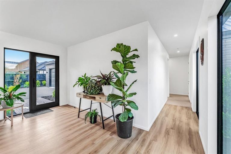 Photo of property in 10 Kinnerton Lane, Casebrook, Christchurch, 8051