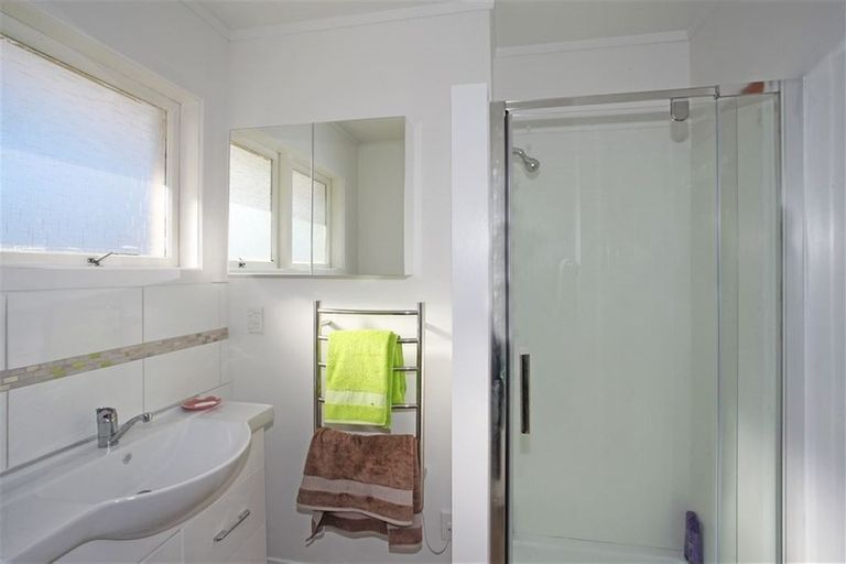 Photo of property in 16 Churchill Street, Pukekohe, 2120