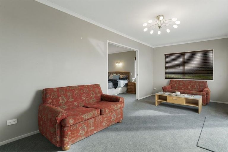 Photo of property in 15 Astor Place, Welcome Bay, Tauranga, 3112